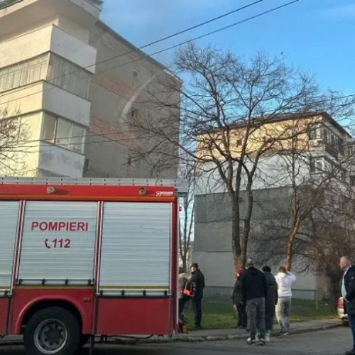 Incendiu în municipiul Onești, un apartament a fost afectat