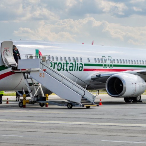 Aeroitalia suspendă temporar zborurile din Bacău