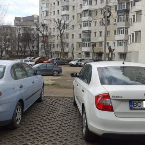 Primăria Bacău propune un nou regulament de parcare