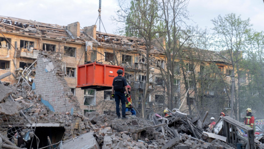 Atacuri cu rachete asupra Kievului: bilanț tragic