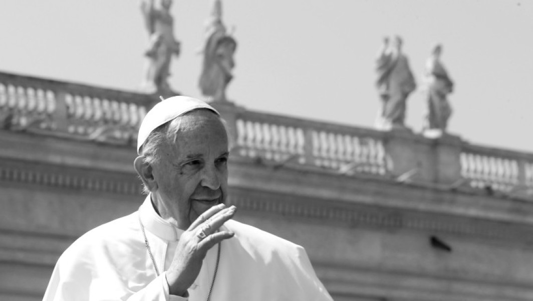 Decesul Papei Francisc, un șoc pentru întreaga lume