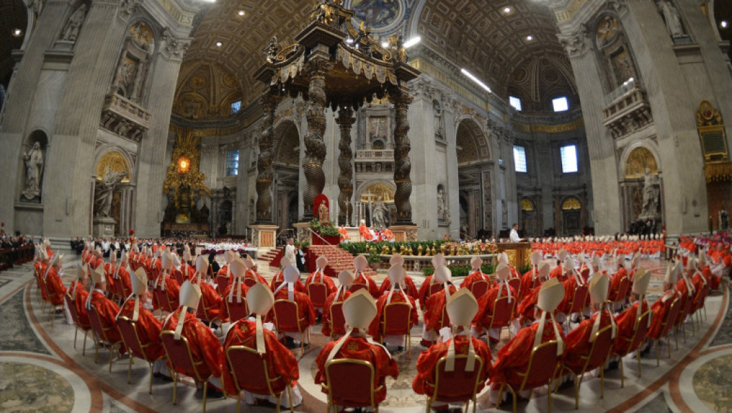 Cardinalii de la Vatican au ales data conclavului pentru alegerea noului Papă