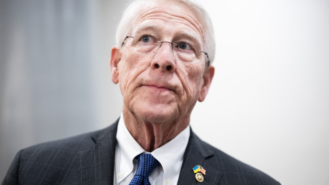 Senatorul Wicker îl critică pe Putin pentru atrocitățile din Ucraina
