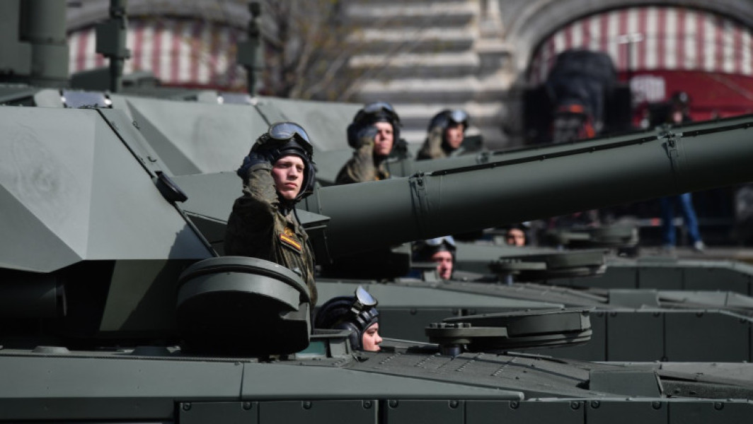 Dronele ucrainene atacă Moscova înainte de parada militară