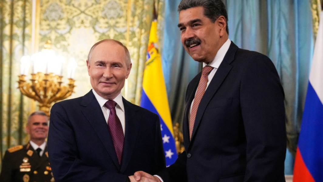 Putin și Maduro semnează un acord de parteneriat strategic