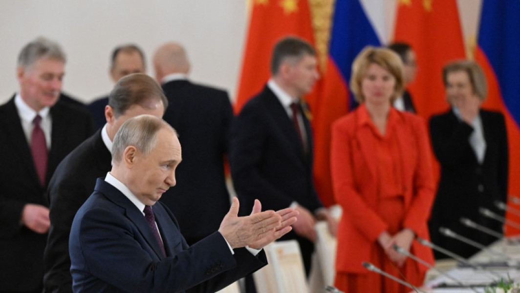 Cinci eurodeputați europeni participă la parada militară din Rusia