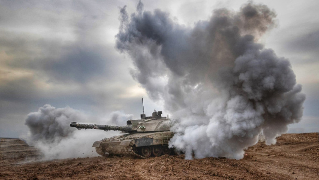 Armata britanică folosește modele-momeală pentru a păcăli forțele ruse