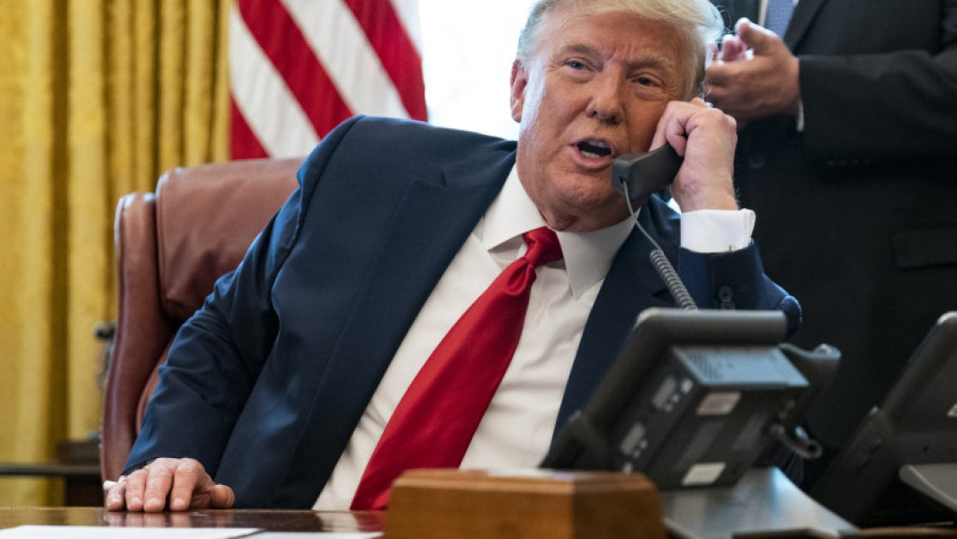Trump va primi un avion de lux de la familia regala din Qatar
