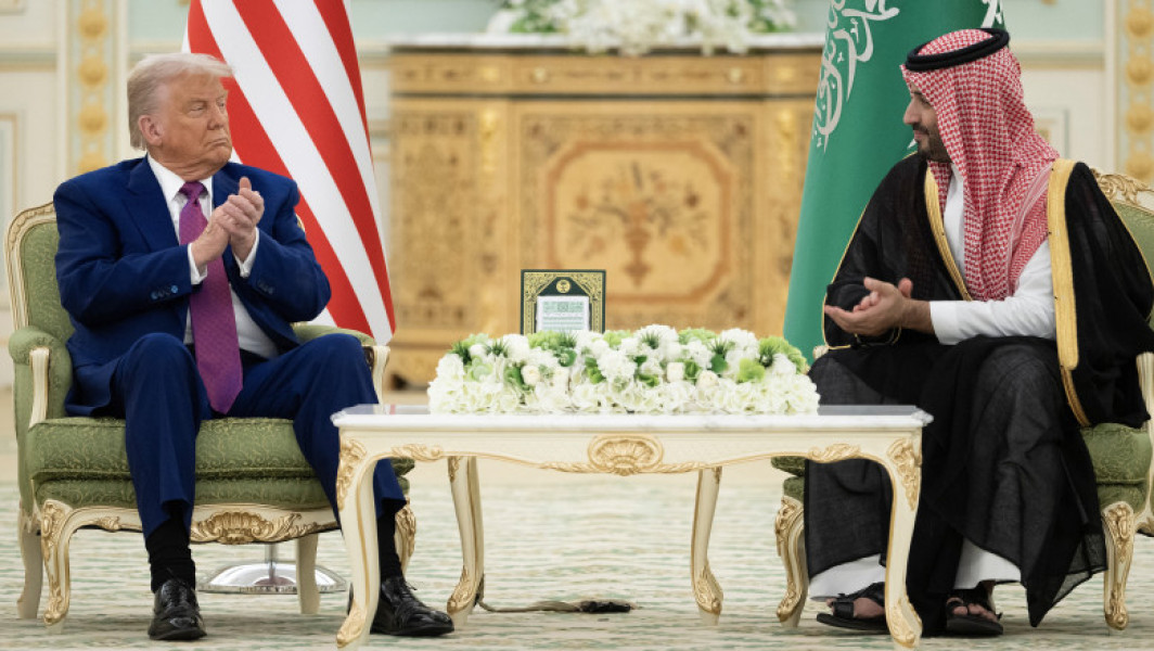 Donald Trump în Arabia Saudită: Acorduri record de apărare și afaceri