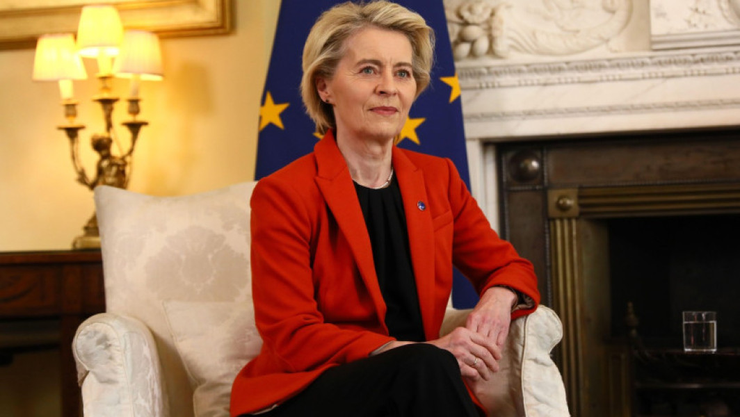 Tribunalul UE: Comisia Europeană trebuie să facă publice mesajele între Ursula von der Leyen și Albert Bourla