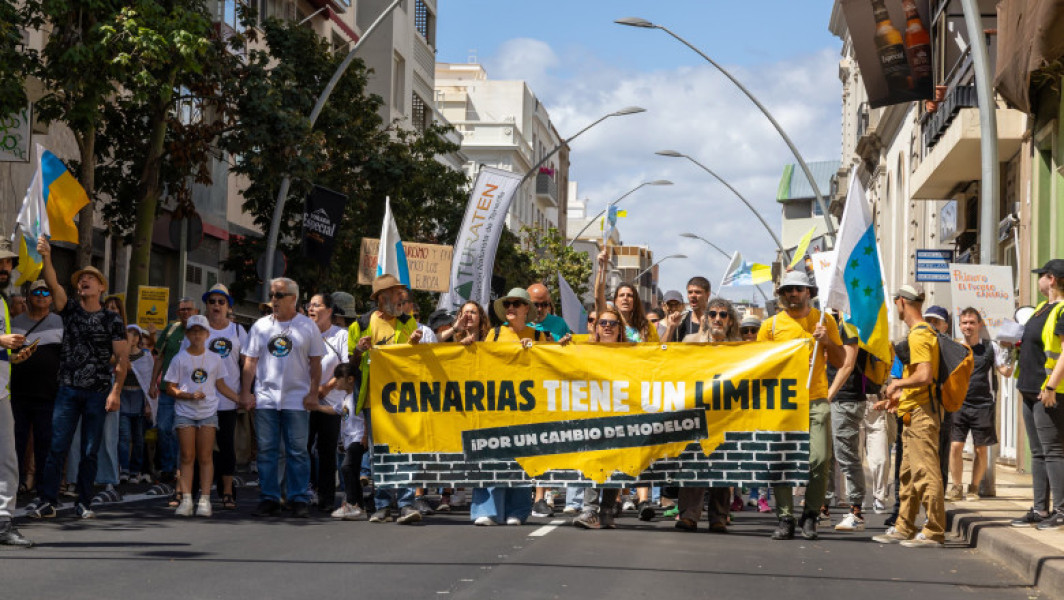 Proteste în Insulele Canare împotriva turismului de masă