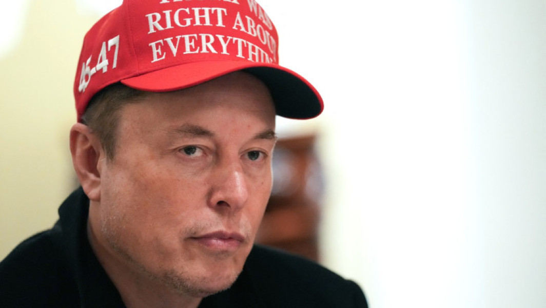 Elon Musk rămâne CEO-ul Tesla pentru încă cinci ani