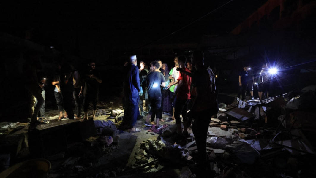 Bombardamentele din Fasia Gaza provoacă moartea a 52 de persoane