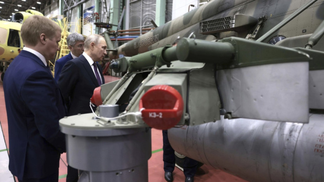 Putin a semnat un decret care permite controlul extern al unor companii ruse în timpul legii marțiale