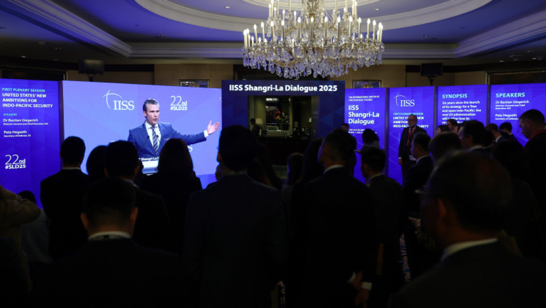 Tensiuni americane și europene la Dialogul Shangri-La din Singapore