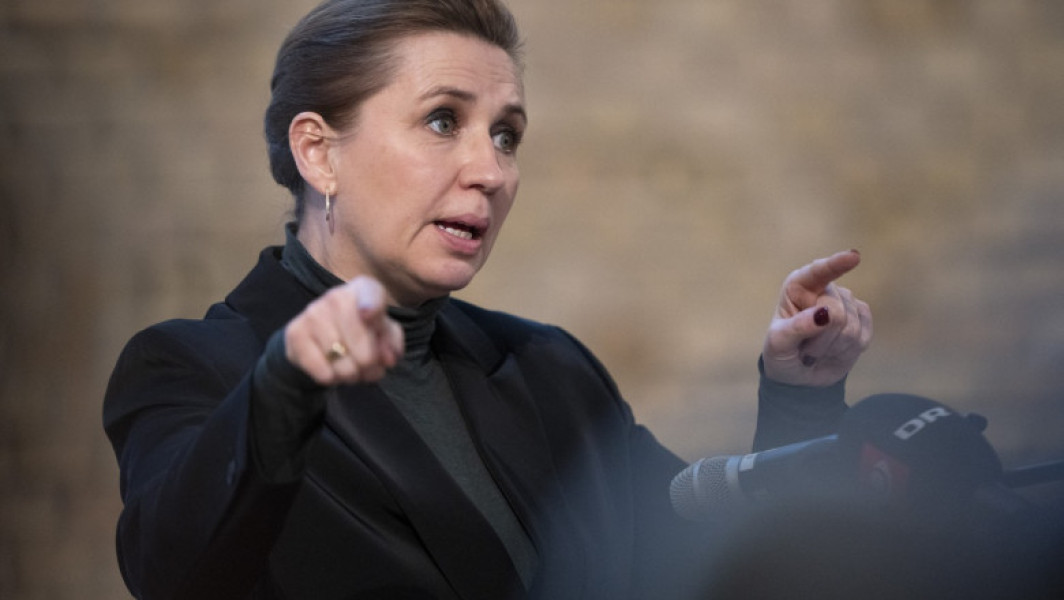 Premierul danez vrea să interzică purtarea niqab-ului și să limiteze sălile de rugăciune în școli