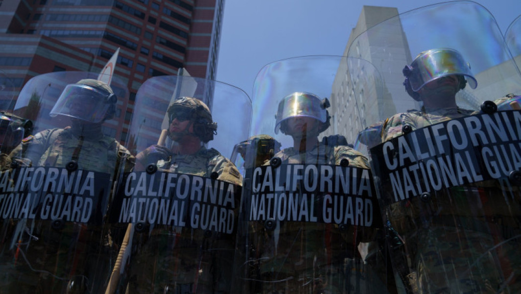trump trimite trupe în los angeles în plină tensiune politică