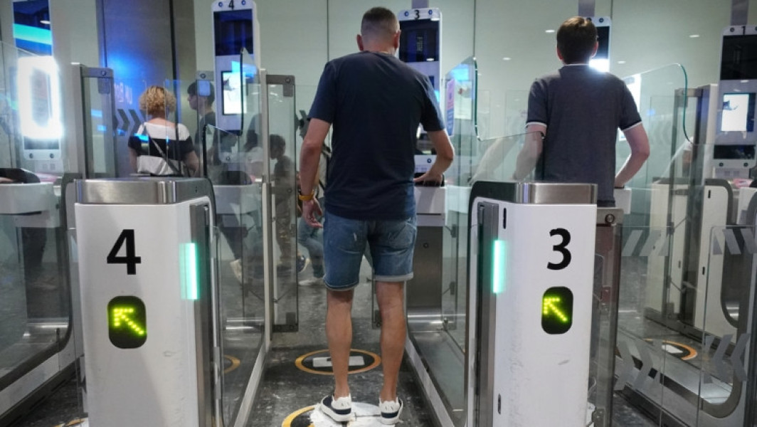 Acord recent între Regatul Unit și Uniunea Europeană aduce noi facilități pentru turiști și exporturi