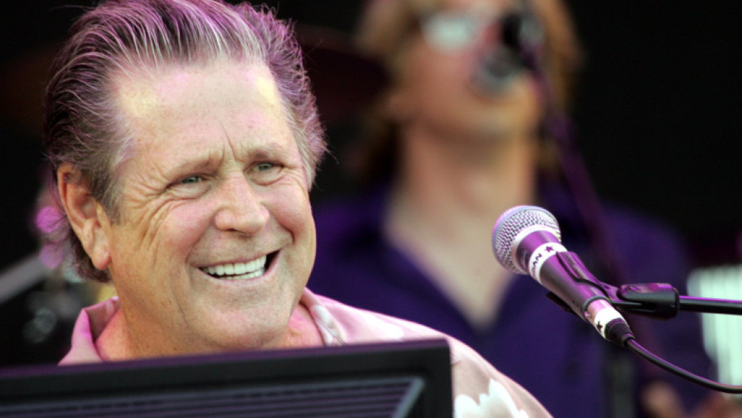 Mira muzicală a lui Brian Wilson a încetat. Un fondator al grupului The Beach Boys a murit la 82 de ani