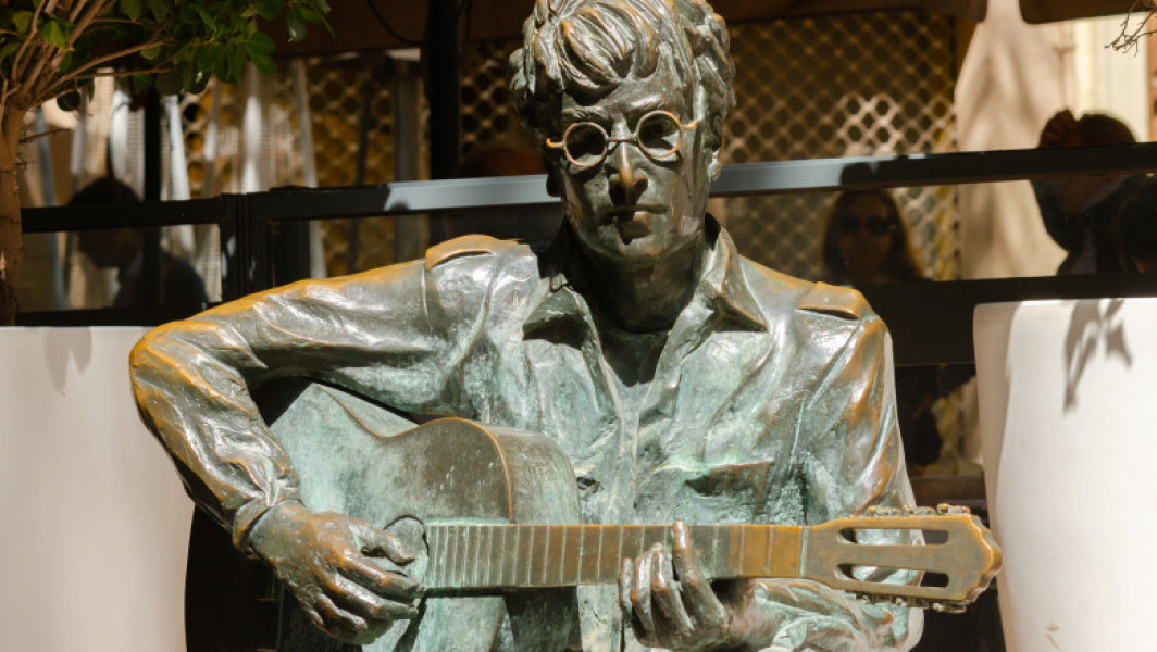 o scrisoare de iubire a lui john lennon pentru cynthia powell, scoasă la licitație