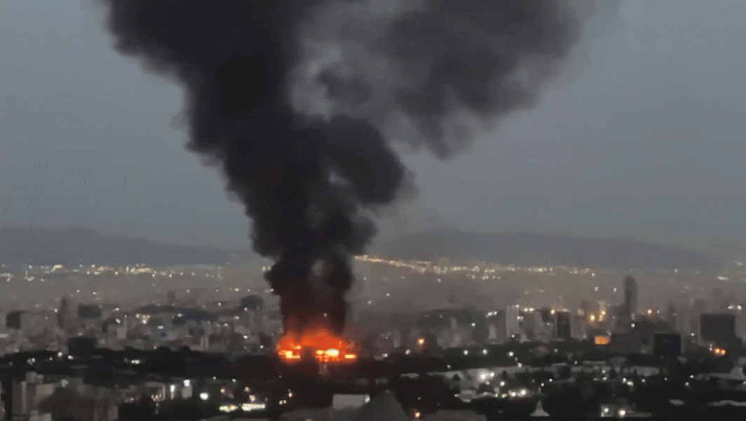 conflictul israel-iran escaladează în a șasea noapte de confruntări intense