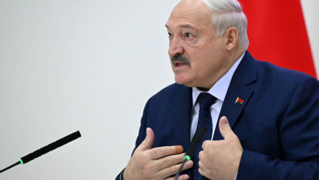 Keith Kellogg intenționează să se întâlnească cu președintele Belarus, Aleksandr Lukașenko, într-o vizită inedită în perioada următoare, au declarat pentru Reuters patru surse apropiate situației. Potrivit acestora, această vizită ar putea fi cel mai înalt oficial american care vizitează țara autoritară prietenă cu Vladimir Putin după mulți ani.