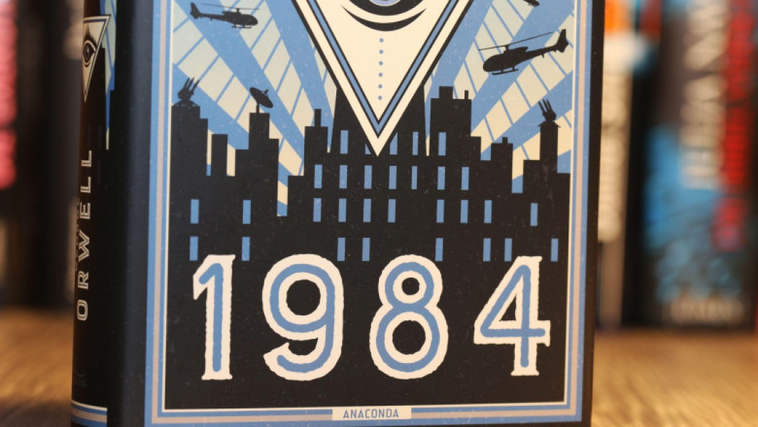 Cele mai furate cărți din librăriile din Rusia sunt “Constituția Rusiei” și romanul distopic “1984” de George Orwell, potrivit presei locale, citată joi de agenția EFE.