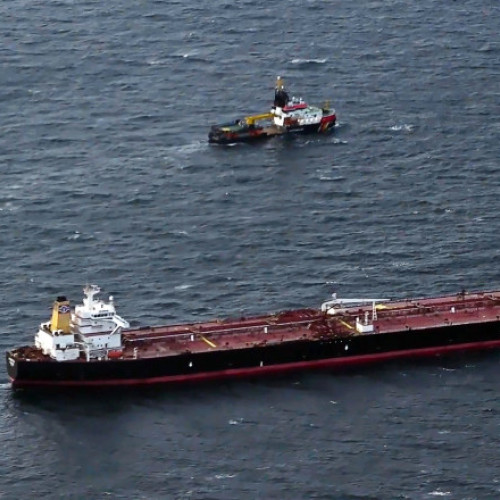 Câte petroliere fac parte din „flota fantomă” folosită de Rusia, Iran și Coreea de Nord pentru ocolirea sancțiunilor occidentale