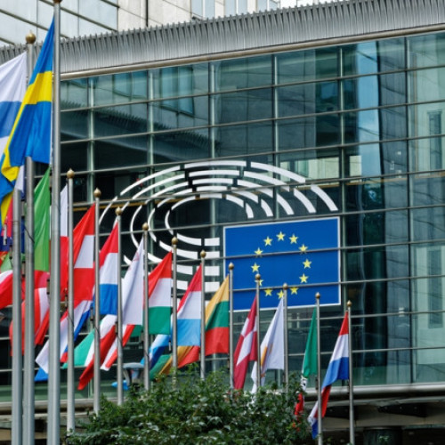 Parlamentul European a rămas fără aer condiționat. Sistemul s-a defectat din cauza caniculei. Cum au reacționat eurodeputații
