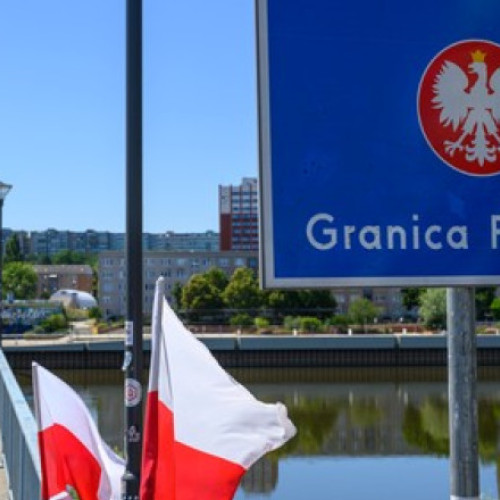 Armata poloneză va detaşa un efectiv de 5.000 de soldaţi pentru a sprijini controalele la frontiera cu Germania