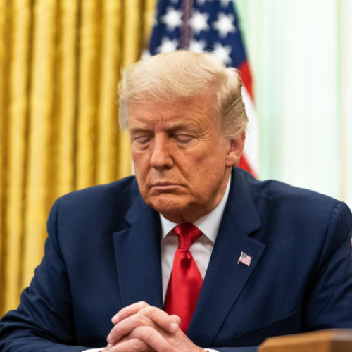Polonia îl avertizează pe Donald Trump că „Rusia își bate joc de eforturile sale de pace”