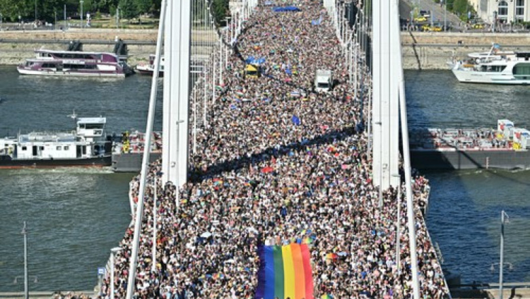 Poliția din Budapesta nu va deschide anchete împotriva participanților la marșul Pride din 28 iunie