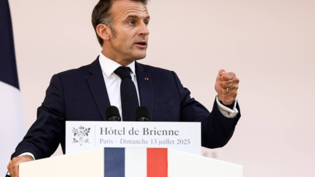 Macron anunță dublarea bugetului pentru apărare până în 2027