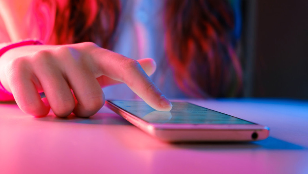 Portugal decide să interzică telefoanele mobile în școlile primare
