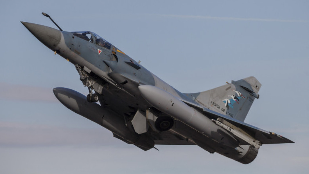 Avion Mirage 2000 furnizat Ucrainei de Franța s-a prăbușit în timpul unei misiuni