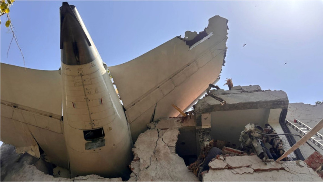 Familiile victimelor britanice ale accidentului aviatic Air India au descoperit că resturile identificate ca fiind ale celor dragi nu sunt corecte, relatează digi24.ro. Avocatul lor, care susține peste 20 de familii, afirmă că repatrierea unor cadavre a fost făcută în mod eronat.
