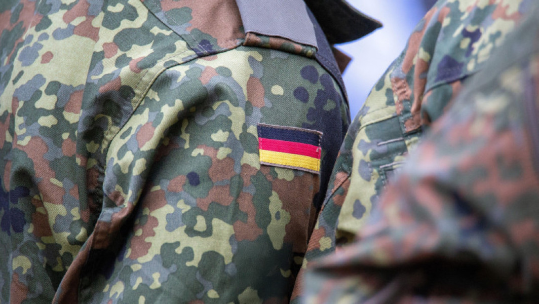 Ministerul german al apărării propune un nou model de serviciu militar obligatoriu și voluntar