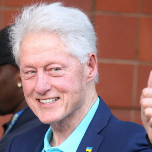 Titlu: Între relații și controverse: scrisori ale fostilor președinți către Jeffrey Epstein