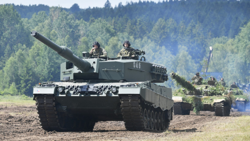 Austria ia în considerare posibilitatea aderării la NATO după decenii de neutralitate