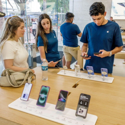 India a depășit China ca principal exportator de telefoane mobile către SUA