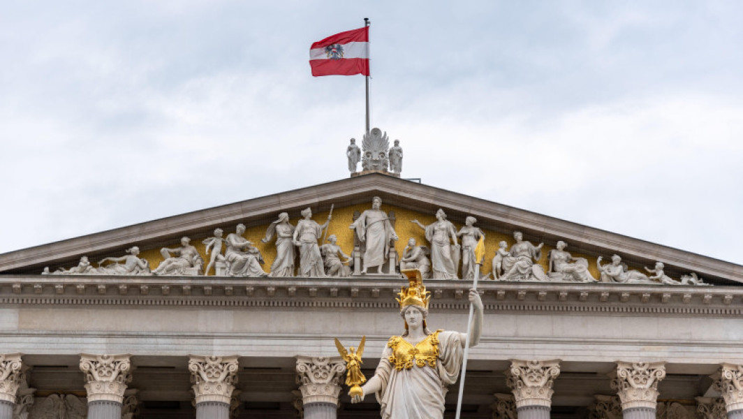 Ambasador austriac de rang înalt, forțat să demisioneze după dezvăluiri despre viața sa secretă