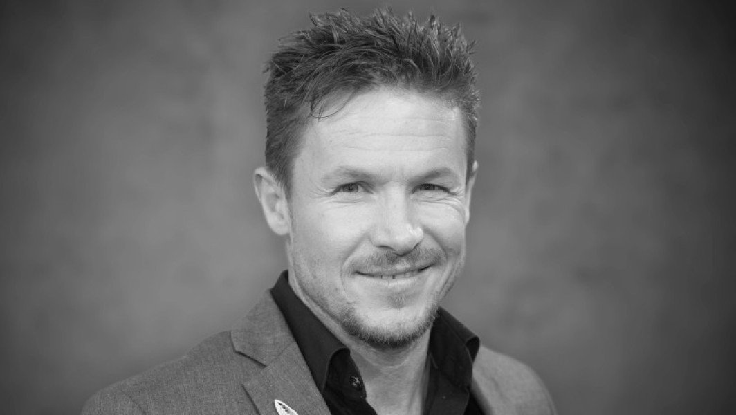 Felix Baumgartner, comemorat într-un spectacol aerian privat în Austria