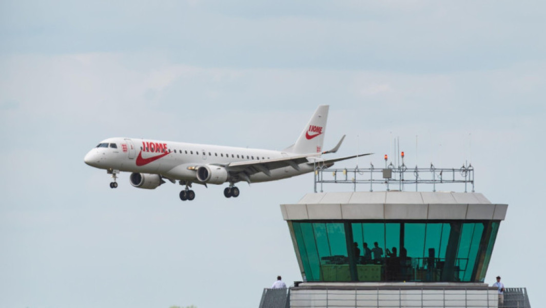 Haos pe aeroporturile din Marea Britanie cauzat de o defectiune tehnica majora