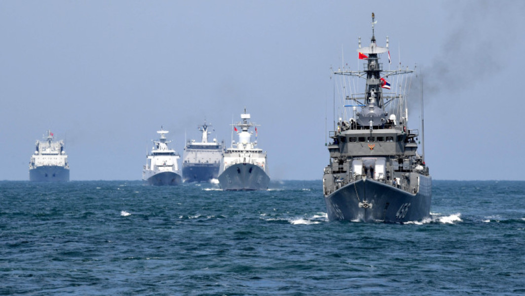 nave chineze intră în portul Vladivostok înainte de exerciții comune cu Rusia