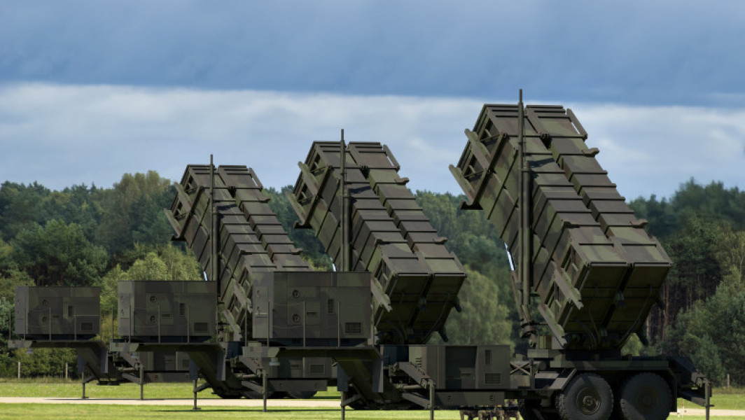 Olanda va investi 500 de milioane de euro în armament pentru Ucraina