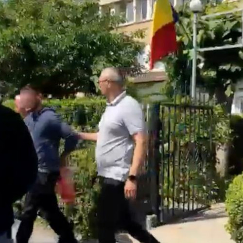 Comisarul de poliție, cercetat de DNA Bacău pentru luare de mită, a fost deja reținut pentru favorizare a grupării Mârza