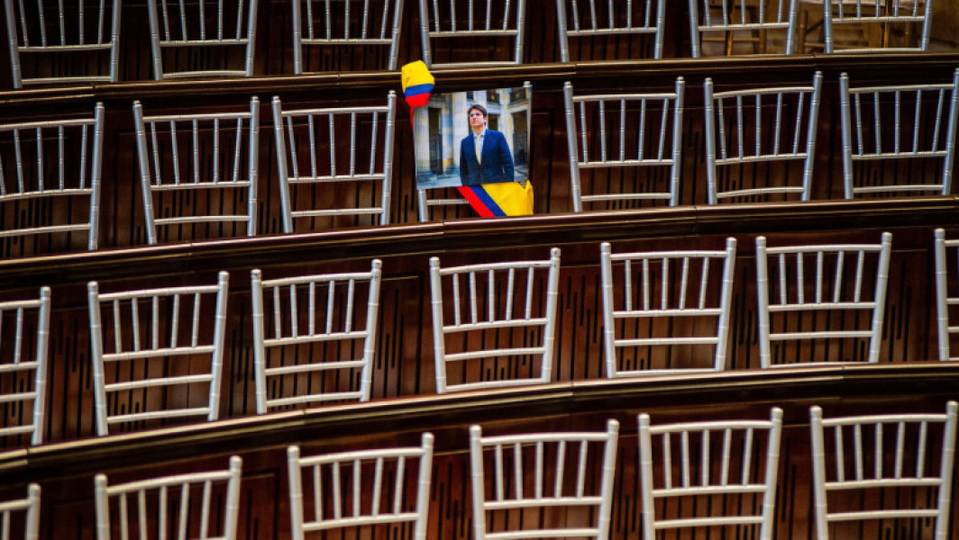 Senatorul columbian Miguel Uribe, posibil candidat la președinție, a fost împușcat mortal în timpul unui eveniment de campanie, anunță familia sa conform agenției Reuters.
