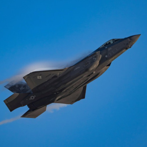 Elveția își păstrează planul de achiziție a avioanelor de luptă F-35, în ciuda costurilor suplimentare mari și a refuzului administrației Donald Trump de a face concesii, anunță guvernul federal elvețian