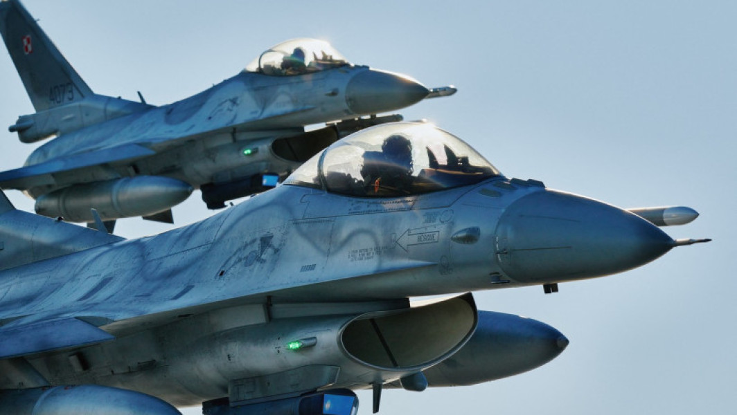Polonia continuă modernizarea flotei sale de avioane F-16