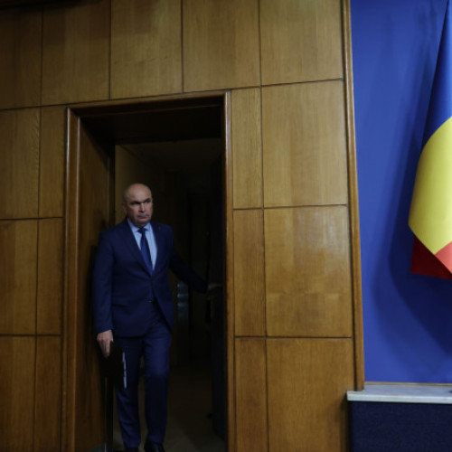 Exclusiv Bolojan, despre tăierile de personal din instituțiile de stat: „Uneori, cei din posturile de conducere sunt cât cei care lucrează”